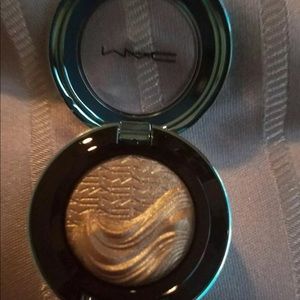New Mac discontinued dimension eyeshadow